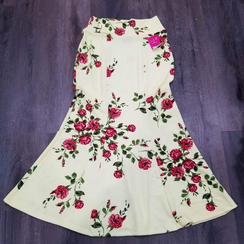 Long skirt